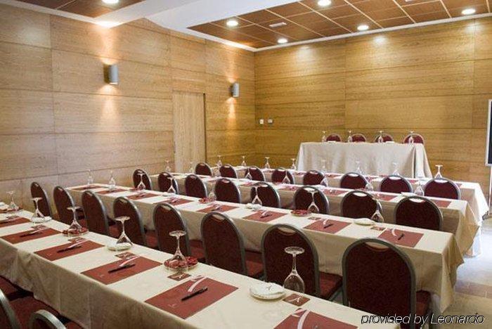 Hotel Azuqueca 아수케카데에나레스 시설 사진