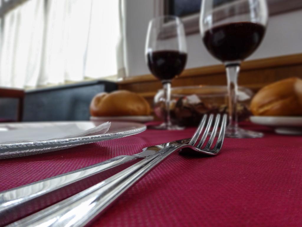 Hotel Azuqueca 아수케카데에나레스 외부 사진
