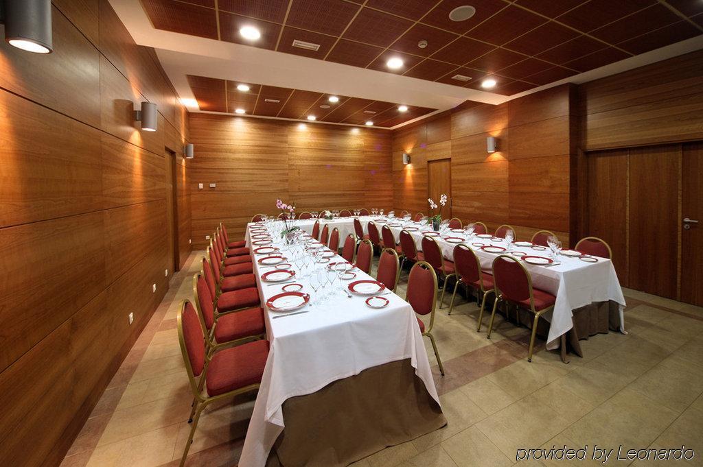 Hotel Azuqueca 아수케카데에나레스 레스토랑 사진